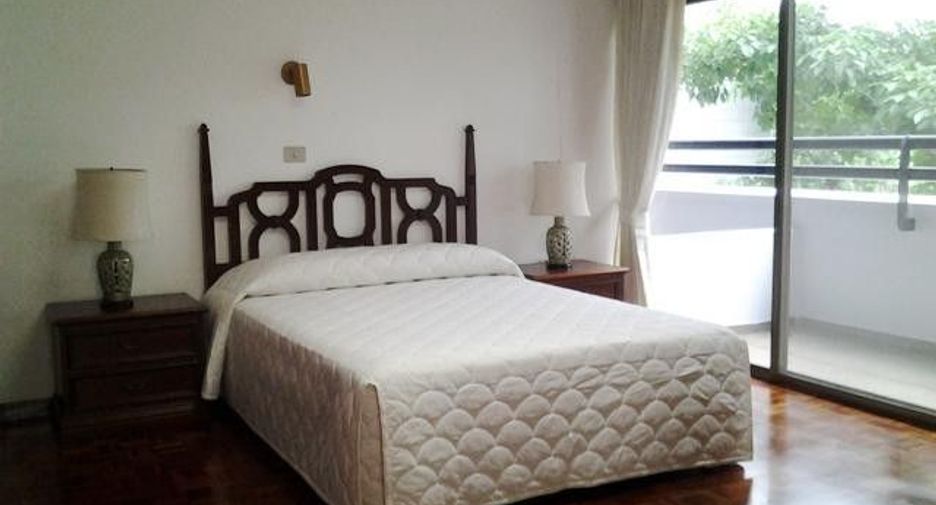 For rent 3 ベッドルーム condo in Watthana, Bangkok