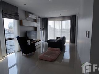 Apartment zur Miete mit 3 Zimmer in Khlong Toei, Bangkok