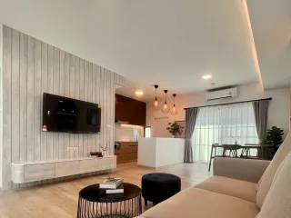 For rent 3 bedrooms townhouse in Bang Phli, Samut Prakan