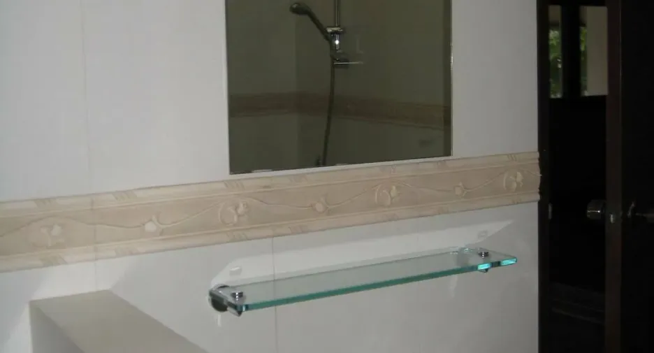 Haus zur Miete mit 3 Zimmer in Watthana, Bangkok