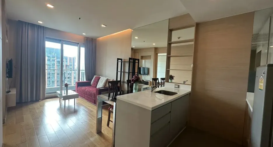 For rent 1 bed condo in Watthana, Bangkok