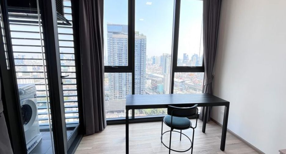 For rent 1 bed condo in Ratchathewi, Bangkok