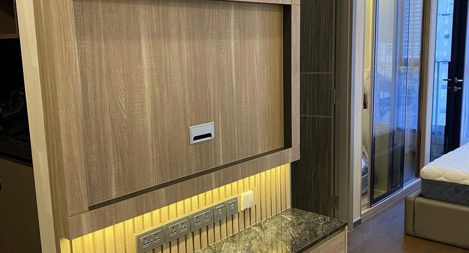 For rent studio condo in Ratchathewi, Bangkok