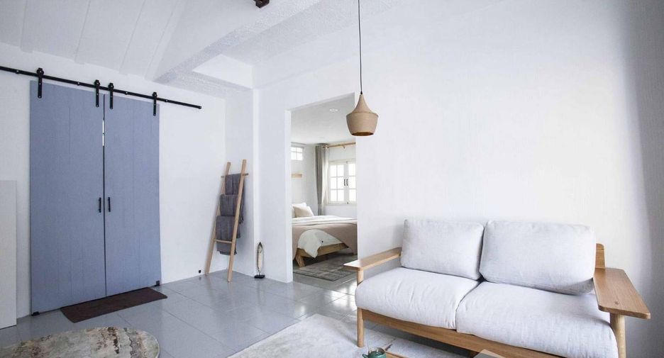 Haus zur Miete mit 4 Zimmer in Huai Khwang, Bangkok