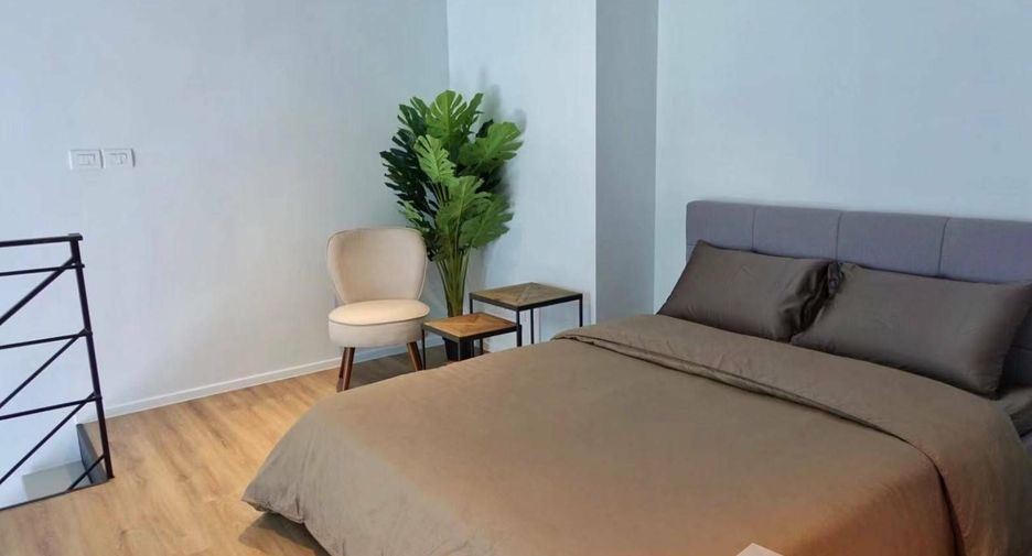 Condo en alquiler de 1 habitaciones en Sathon, Bangkok