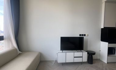 For rent studio condo in Khlong San, Bangkok