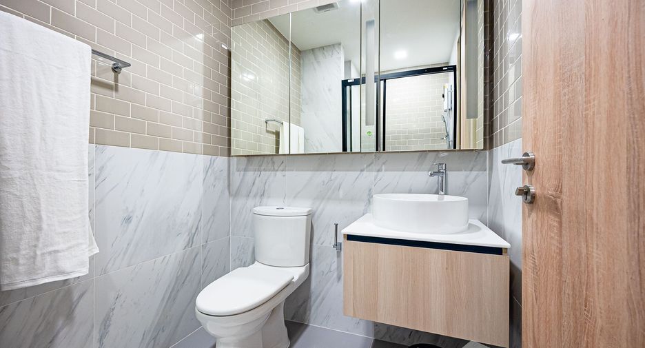 For rent 1 bed condo in Ratchathewi, Bangkok