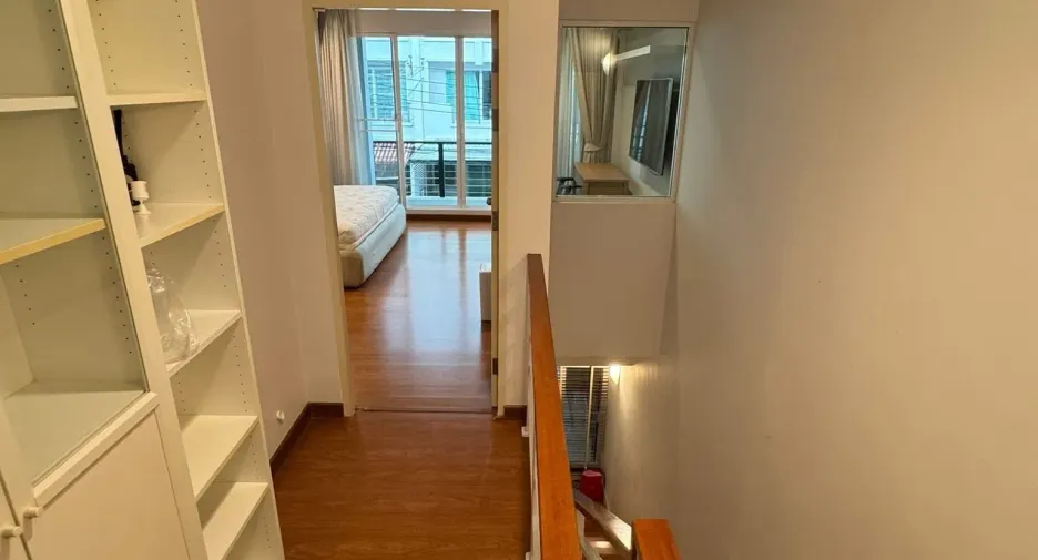 For rent 3 bedrooms townhouse in Chom Thong, Bangkok
