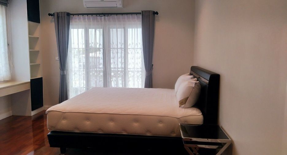 ให้เช่า 4 ห้องนอน บ้านเดี่ยว ใน บางนา, กรุงเทพฯ