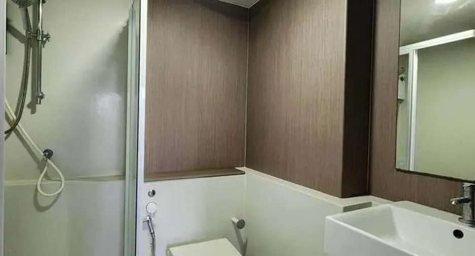 For rent 2 bedrooms condo in Chatuchak, Bangkok