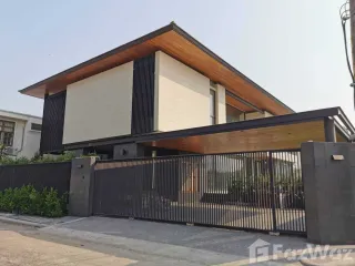 出租 5 卧室 独立屋 在 Bang Na, 曼谷