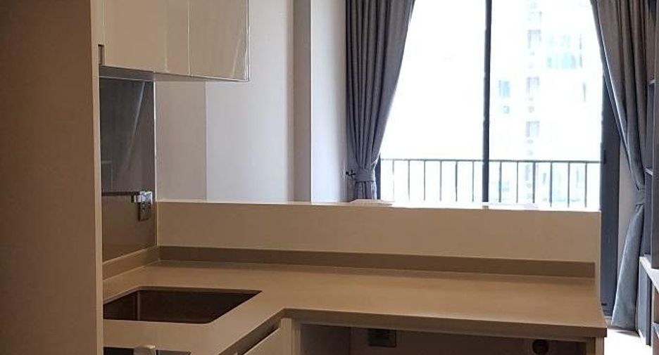 Wohnung zur Miete mit 1 Zimmer in Watthana, Bangkok
