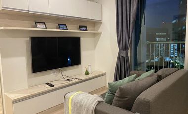 For rent 2 ベッドルーム condo in Huai Khwang, Bangkok