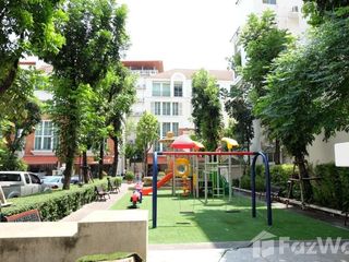 ให้เช่า 3 ห้องนอน ทาวน์เฮ้าส์ ใน วัฒนา, กรุงเทพฯ