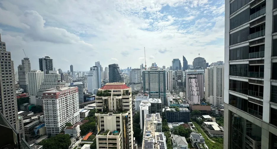 Wohnung zur Miete mit 2 Zimmer in Khlong Toei, Bangkok