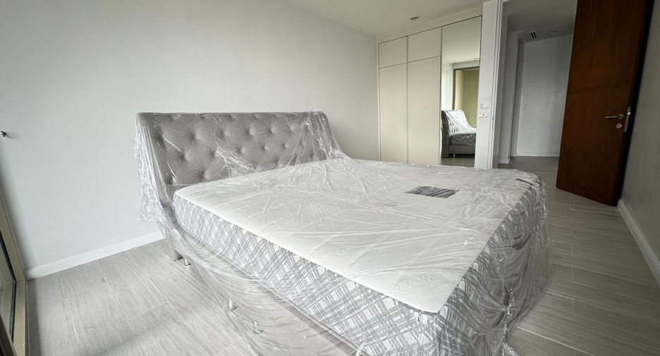 Wohnung zur Miete mit 2 Zimmer in Khlong Toei, Bangkok