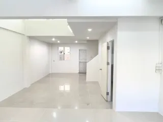 Аренда офис в Буенг Кум, Бангкок