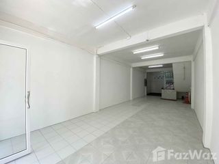 For rent 2 bedrooms townhouse in Bang Sue, Bangkok