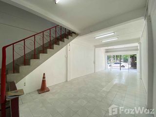 For rent 2 bedrooms townhouse in Bang Sue, Bangkok