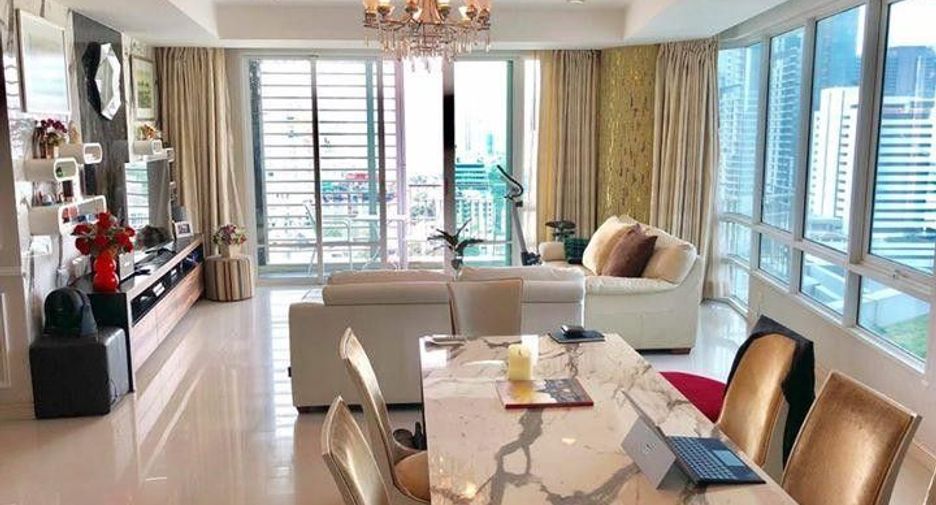Wohnung zur Miete mit 3 Zimmer in Pathum Wan, Bangkok