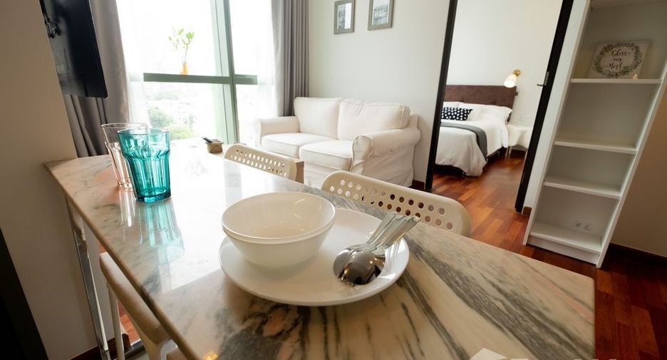 Wohnung zur Miete mit 1 Zimmer in Pathum Wan, Bangkok