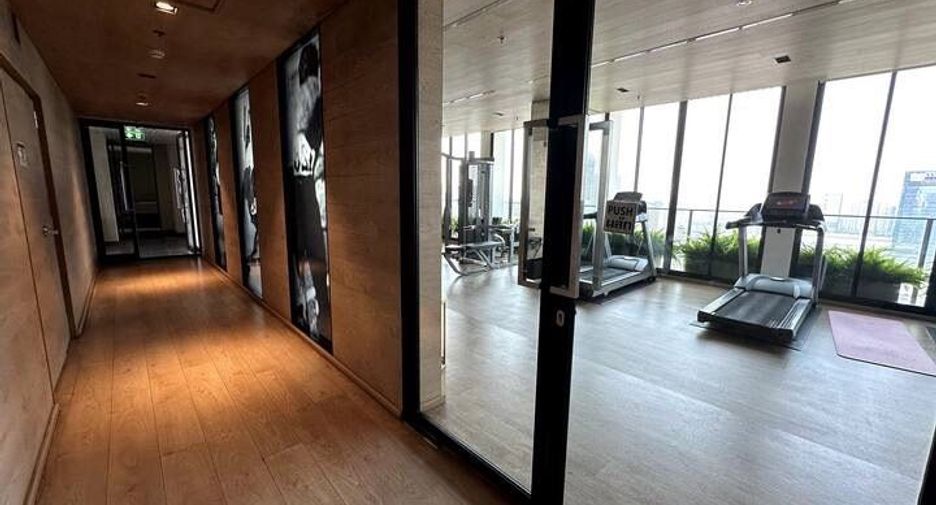 Condo en alquiler de 2 habitaciones en Watthana, Bangkok