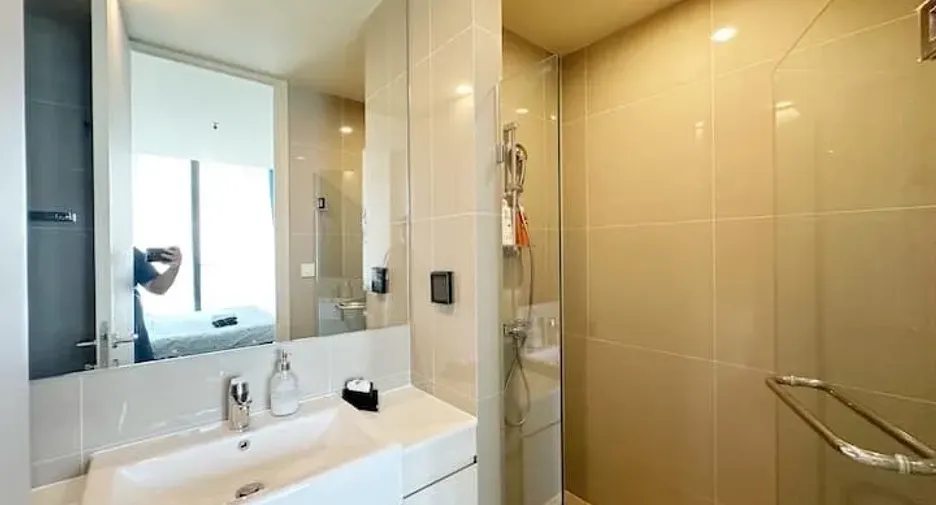 Condo en alquiler de 2 habitaciones en Watthana, Bangkok