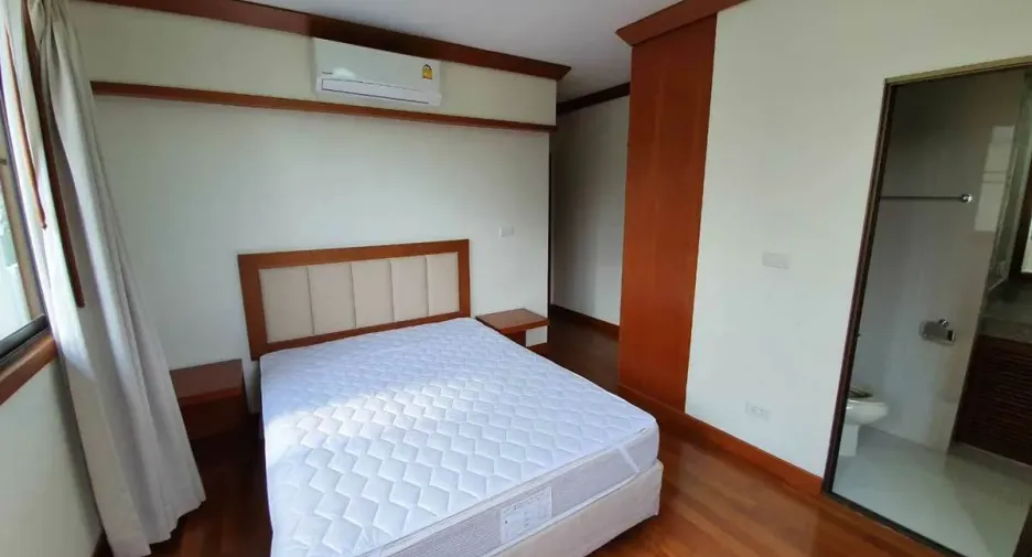 ให้เช่า 4 ห้องนอน อพาร์ทเม้นท์ ใน คลองเตย, กรุงเทพฯ