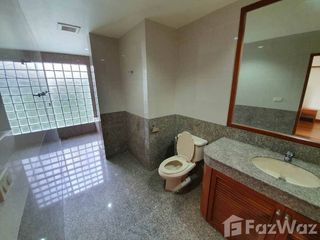 À louer 4 chambres appartement à Khlong Toei, Bangkok