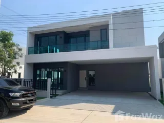 For rent 4 ベッドルーム house in Sai Mai, Bangkok