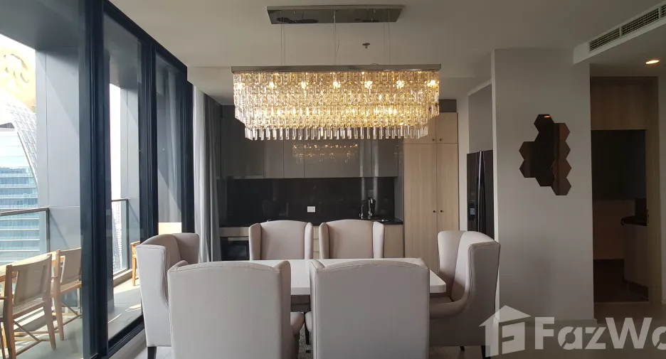 À louer 3 chambres condo à Pathum Wan, Bangkok