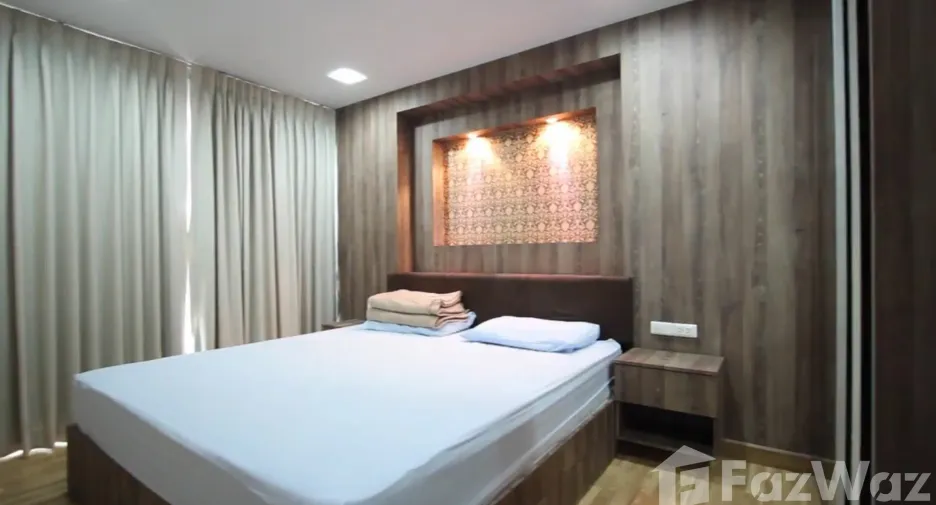 For rent 2 bedrooms apartment in Khlong Toei, Bangkok