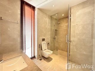 For rent 2 bedrooms condo in Khlong San, Bangkok