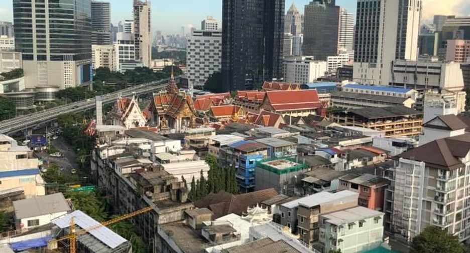 For rent 1 bed condo in Bang Rak, Bangkok