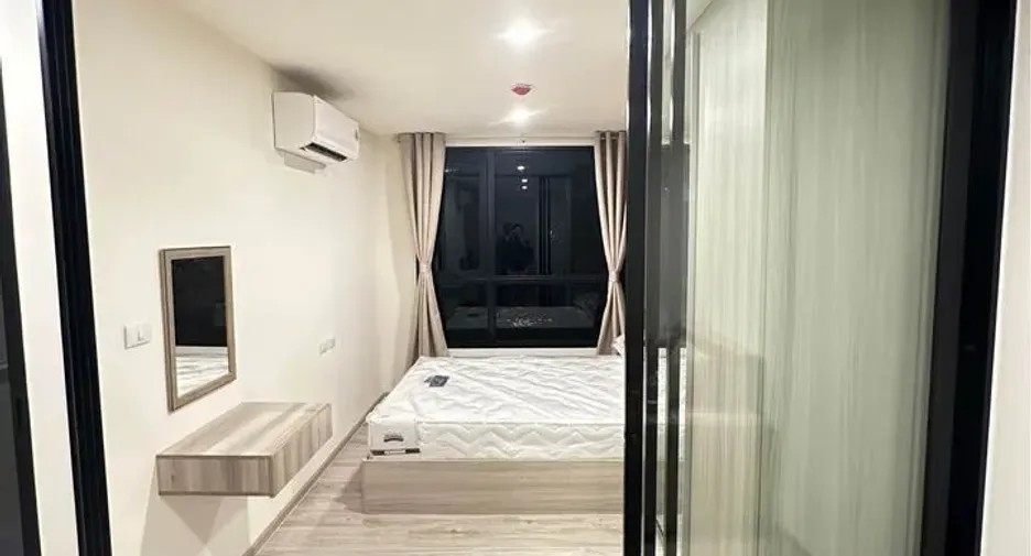 Condo en alquiler de 1 habitaciones en Bang Na, Bangkok