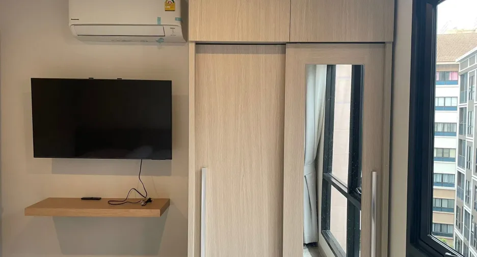 For rent 1 bed condo in Yan Nawa, Bangkok