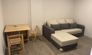 For rent 1 bed condo in Yan Nawa, Bangkok