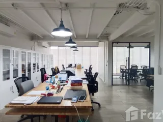 For rent retail Space in Pathum Wan, Bangkok