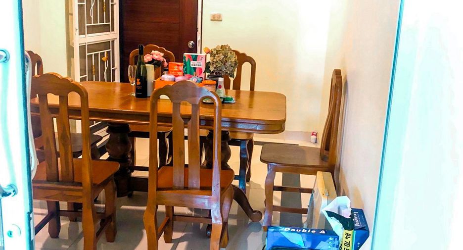 For rent 3 bedrooms townhouse in Min Buri, Bangkok