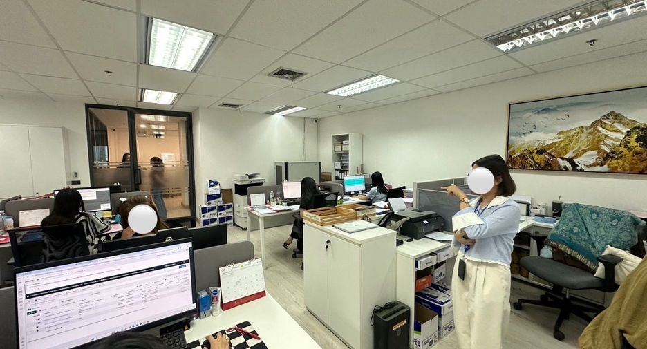For rent office in Watthana, Bangkok
