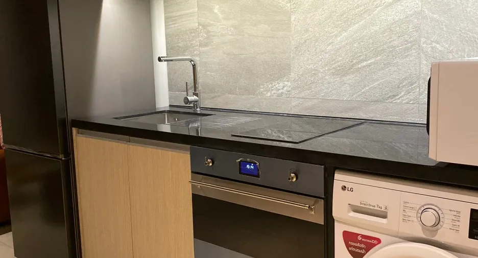 For rent 1 bed condo in Watthana, Bangkok