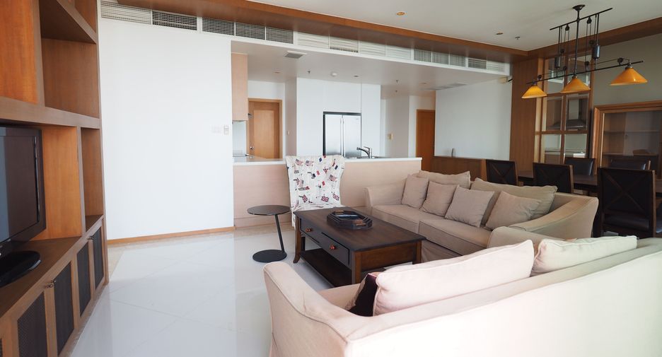 Wohnung zur Miete mit 3 Zimmer in Sathon, Bangkok