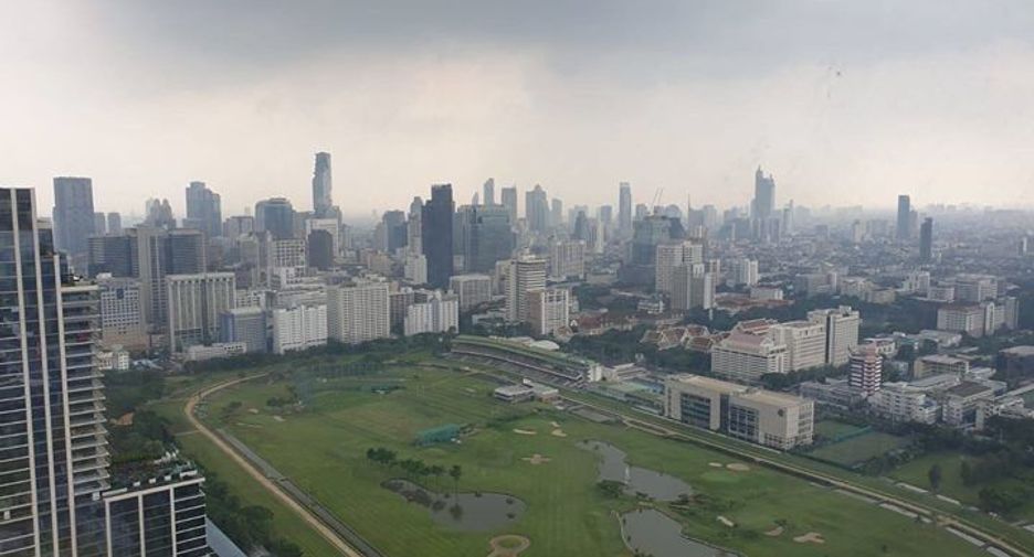 For rent 2 bedrooms condo in Pathum Wan, Bangkok
