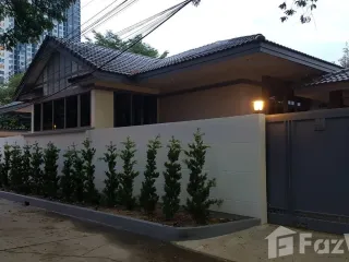 For rent 5 ベッドルーム house in Bang Kapi, Bangkok
