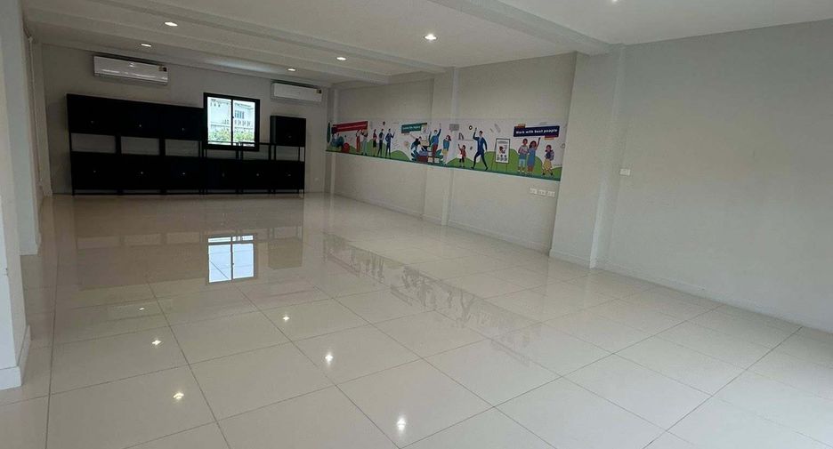 For rent 8 bedrooms house in Prawet, Bangkok