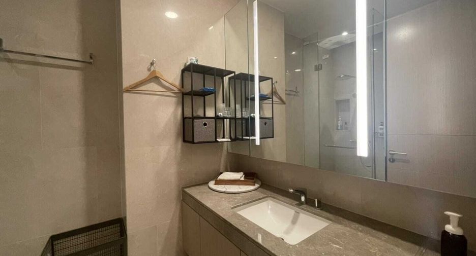 À louer 1 chambre condo à Khlong San, Bangkok