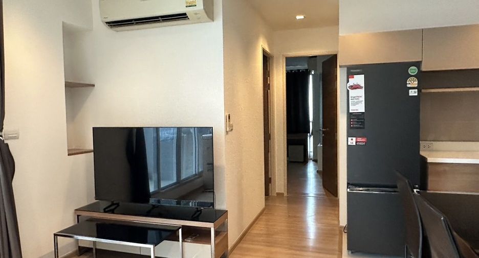 For rent 2 bedrooms condo in Phaya Thai, Bangkok