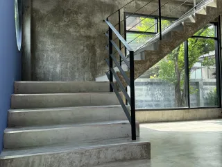For rent retail Space in Yan Nawa, Bangkok