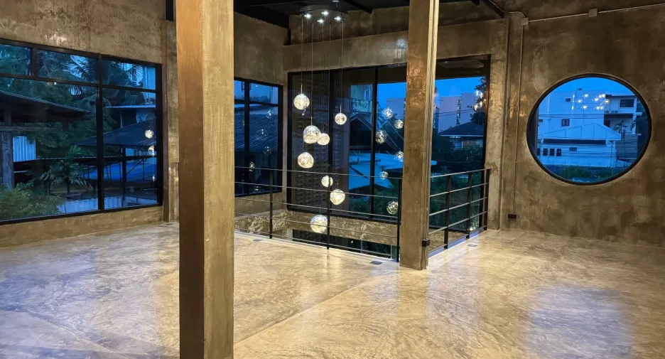 For rent retail Space in Yan Nawa, Bangkok