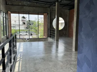 For rent retail Space in Yan Nawa, Bangkok